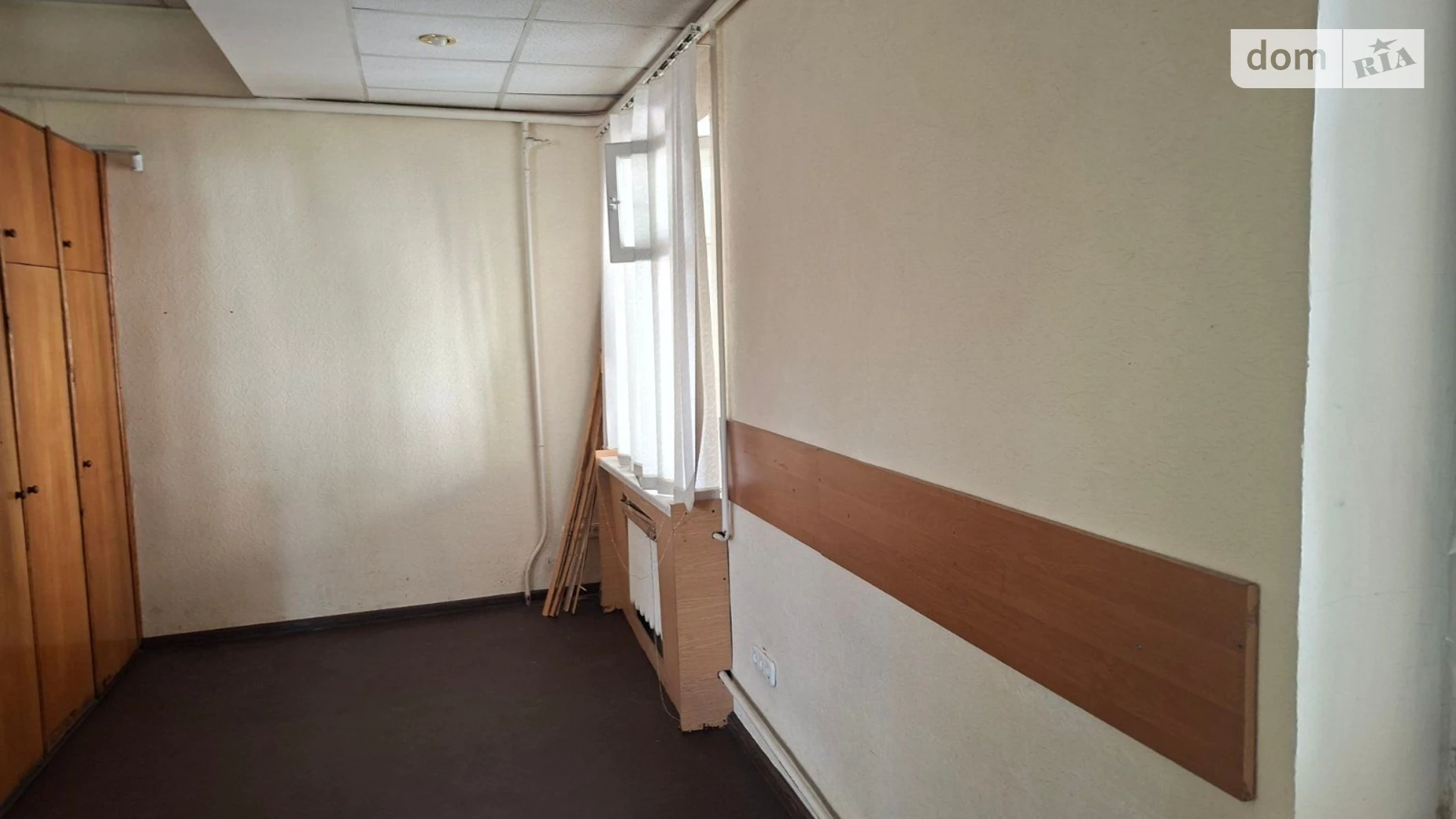 Здається в оренду офіс 26.6 кв. м в бізнес-центрі, цена: 3372 грн - фото 4