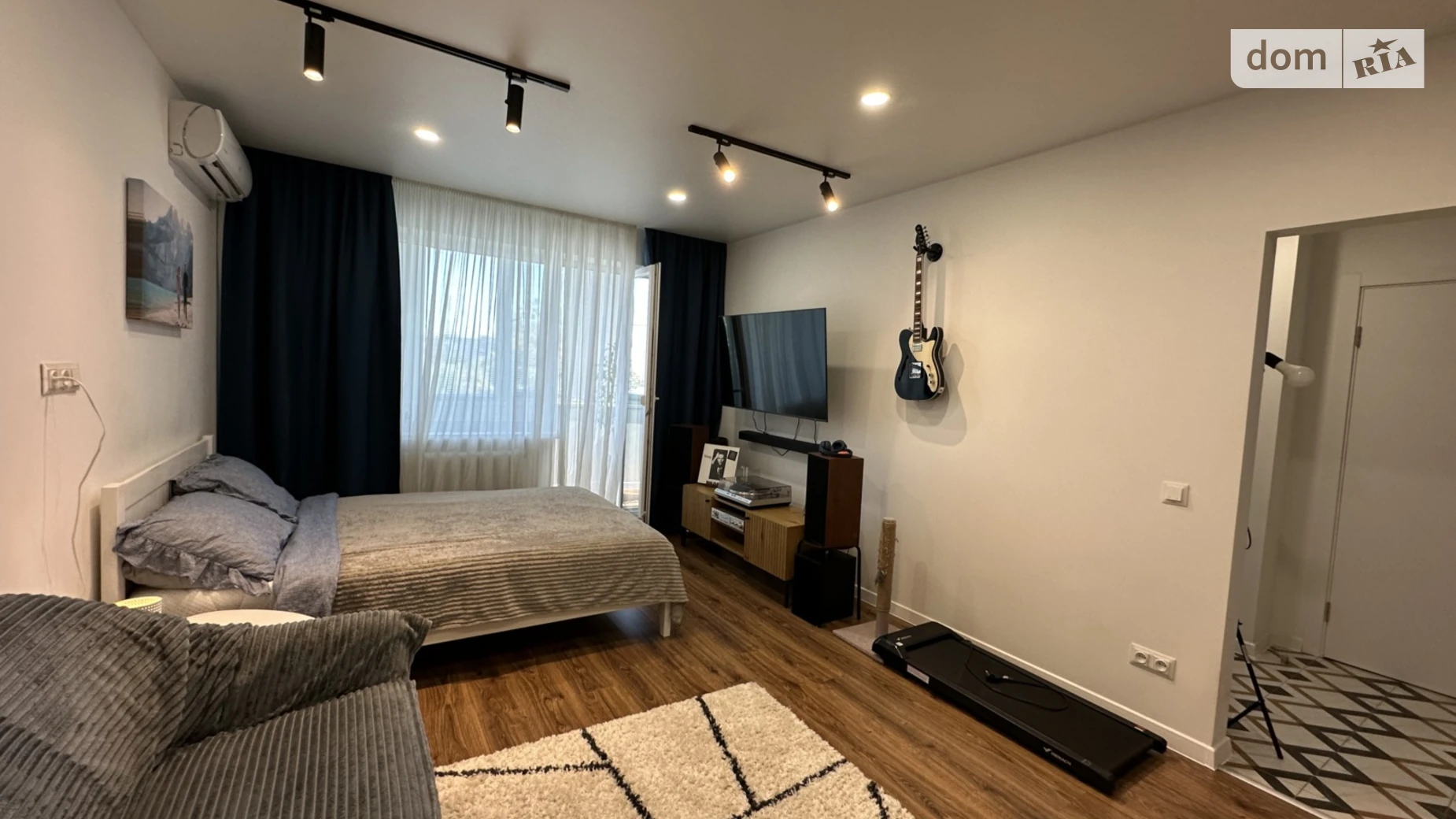 Продается 1-комнатная квартира 38 кв. м в Днепре, мас. Тополь-3, 20 - фото 2