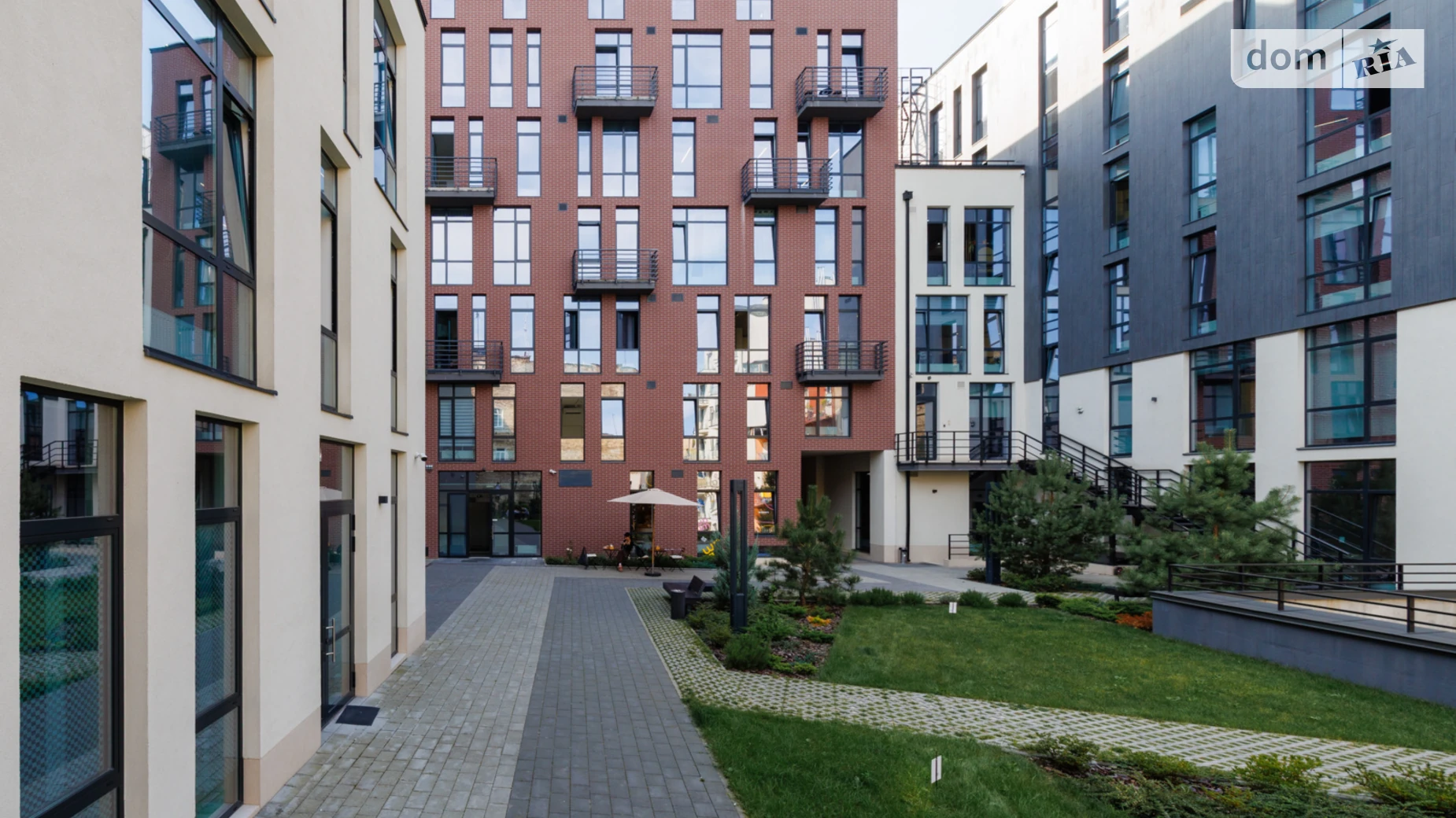 Сдается в аренду офис 82.8 кв. м в бизнес-центре, цена: 1366 $ - фото 2