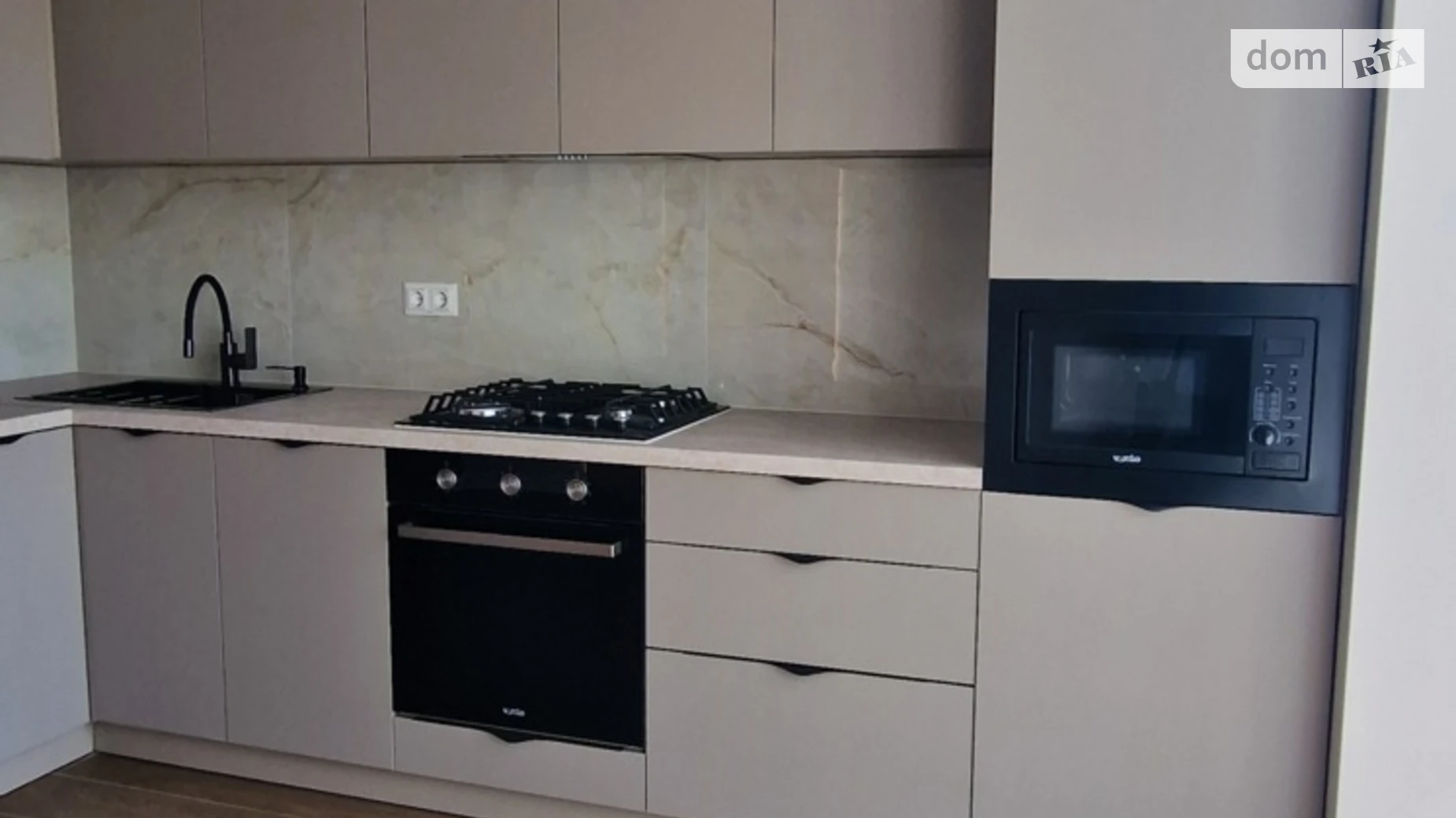 1-комнатная квартира 42.5 кв. м в Тернополе, ул. Глиняная - фото 3