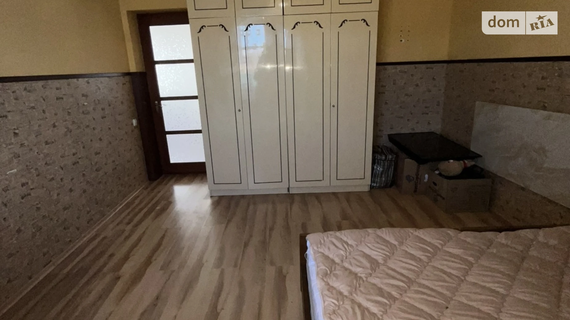 Продается дом на 2 этажа 200 кв. м с камином, цена: 94000 $ - фото 2
