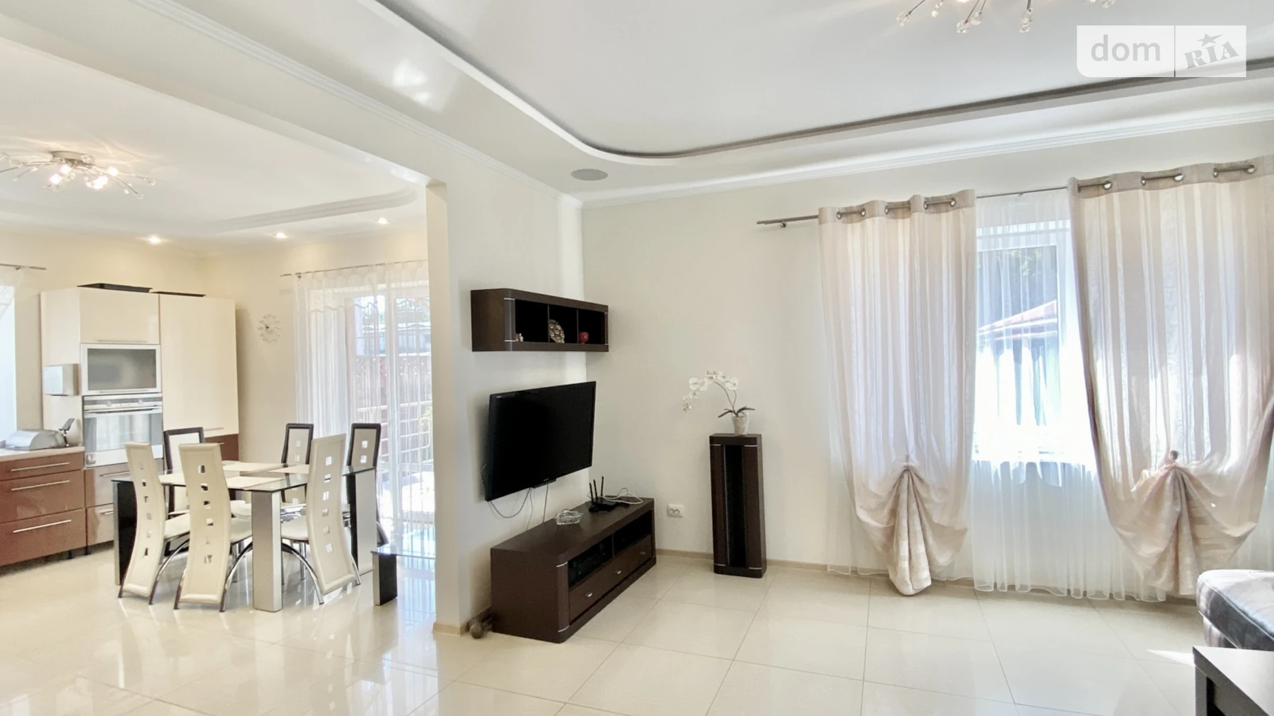 Продается дом на 2 этажа 224.1 кв. м с камином, цена: 355000 $ - фото 4