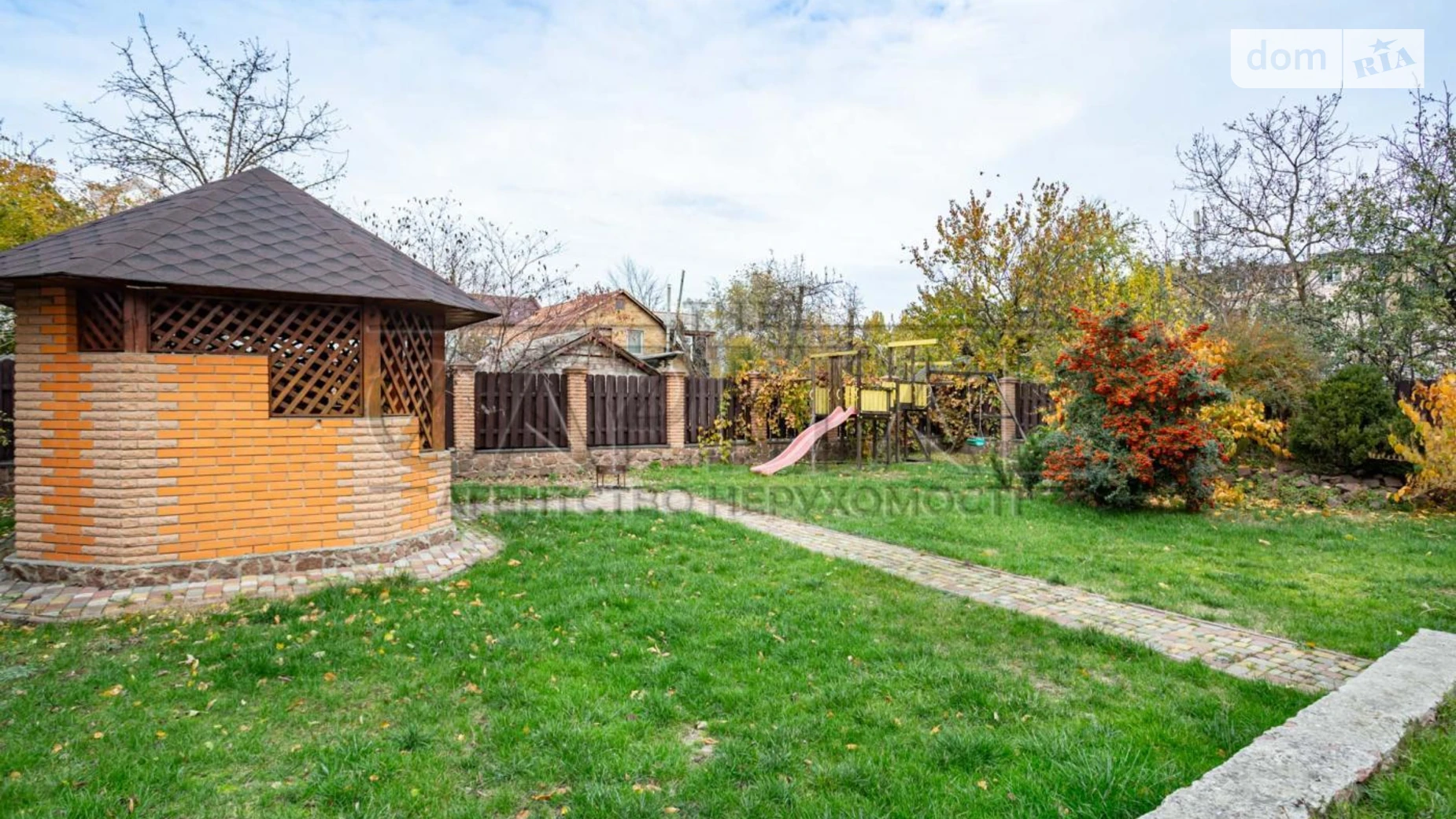 Сдается в аренду офис 328 кв. м в бизнес-центре, цена: 4000 $ - фото 4
