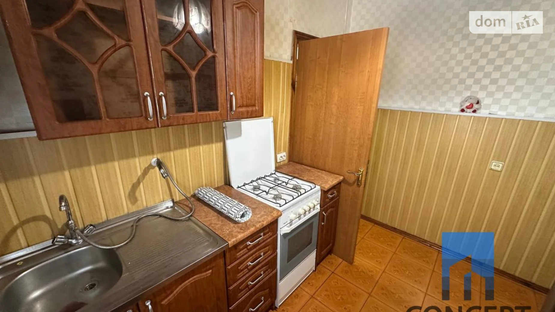 Сдается в аренду офис 70 кв. м в бизнес-центре, цена: 22000 грн - фото 2