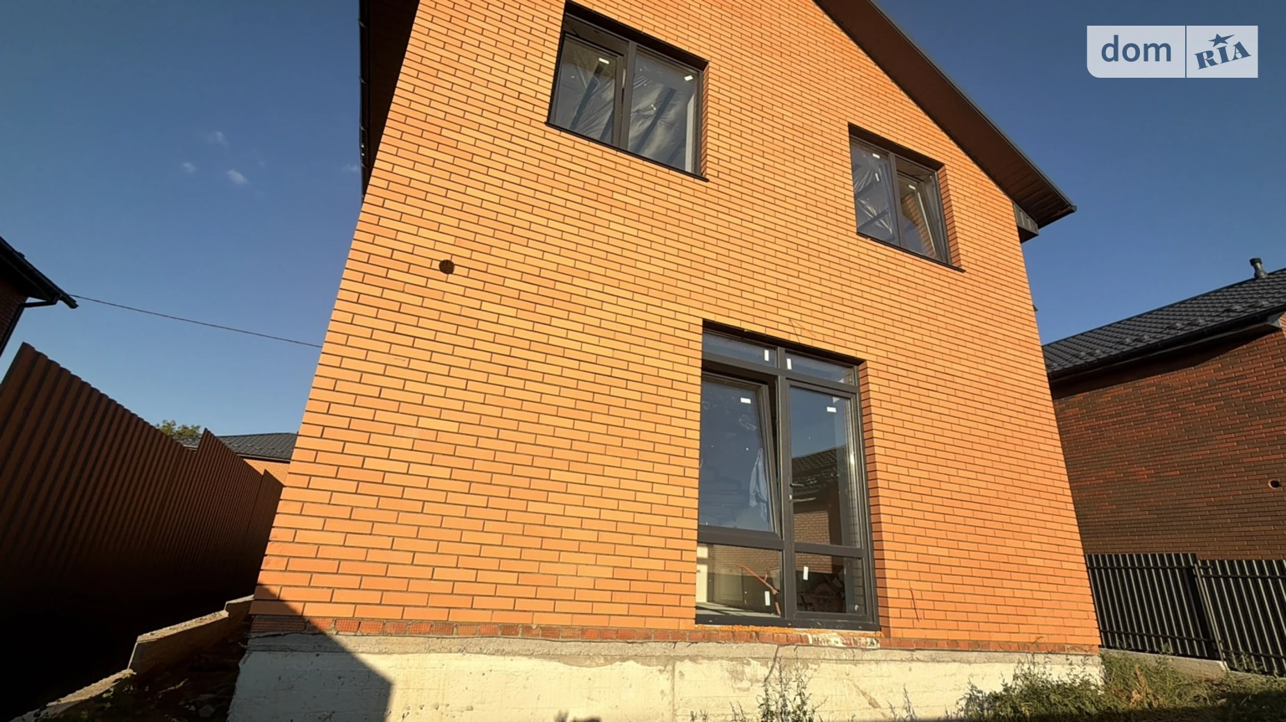 Продається будинок 2 поверховий 110 кв. м з гаражем, цена: 110000 $ - фото 4