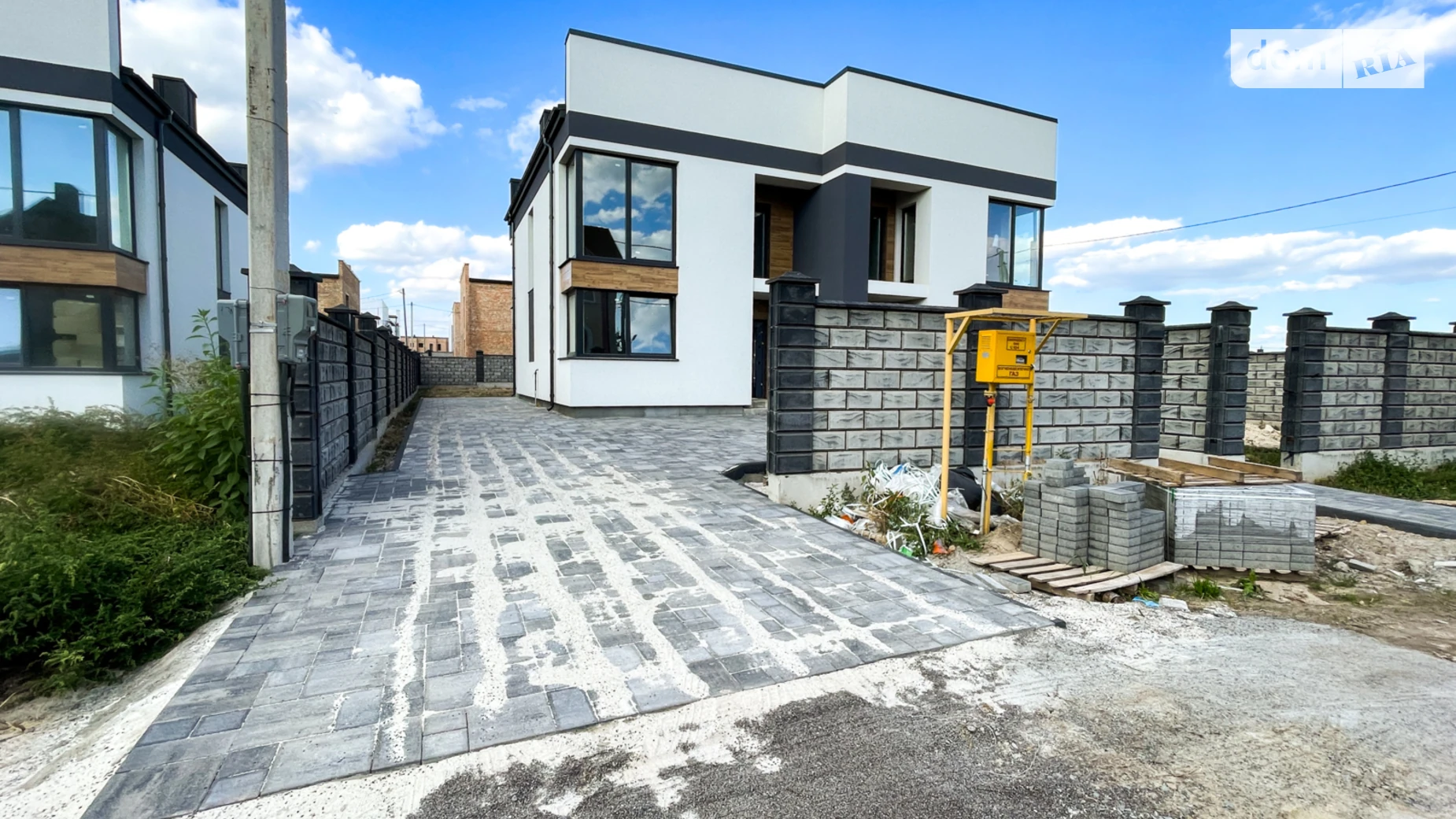 вул. Серпанкова Новий Двір Рівне, цена: 125000 $ - фото 2