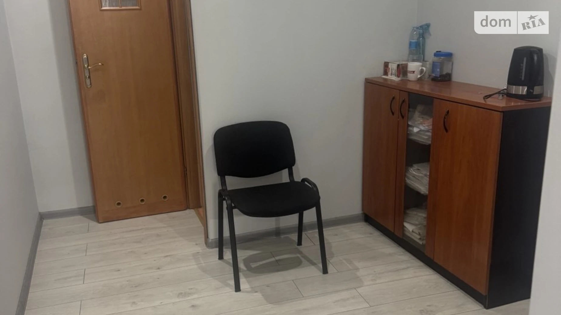 Продается офис 25.6 кв. м в бизнес-центре, цена: 60000 $ - фото 3