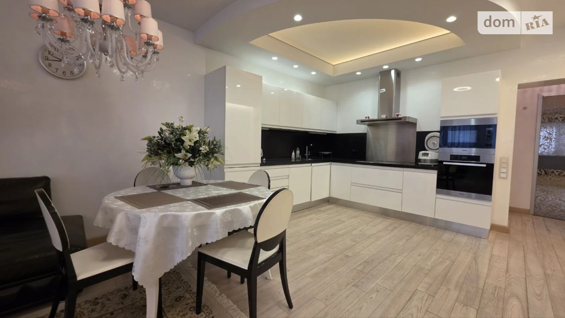 Продается 2-комнатная квартира 81.5 кв. м в Днепре, ул. Вернадского Владимира, 35Б корпус 2 - фото 2