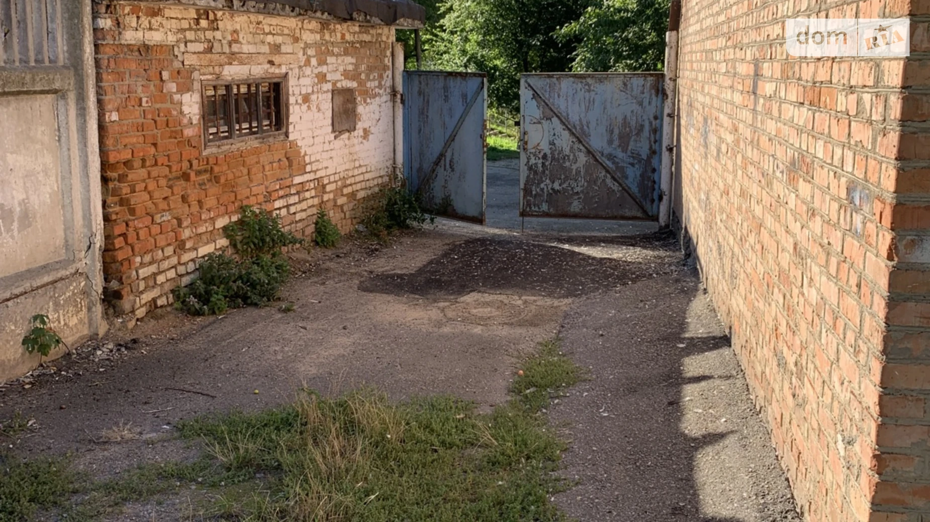 Сдается в аренду отдельно стоящий гараж под легковое авто на 22 кв. м, цена: 6500 грн - фото 4