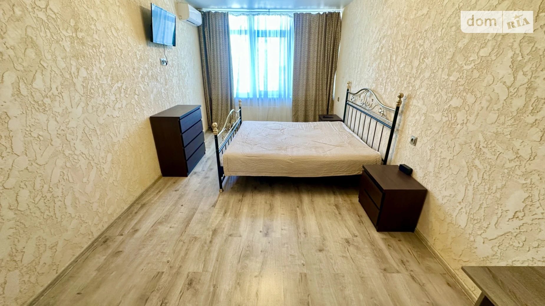 Здається в оренду 1-кімнатна квартира 42 кв. м у Одесі, вул. Сім'ї Глодан(Ільфа і Петрова), 47 - фото 2