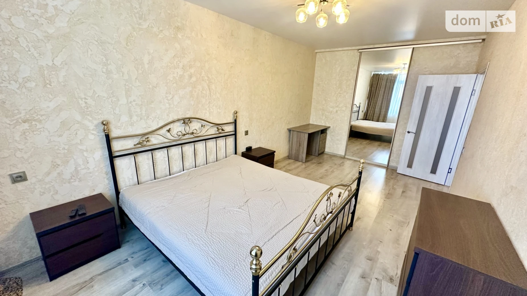 Здається в оренду 1-кімнатна квартира 42 кв. м у Одесі, вул. Сім'ї Глодан(Ільфа і Петрова), 47 - фото 3