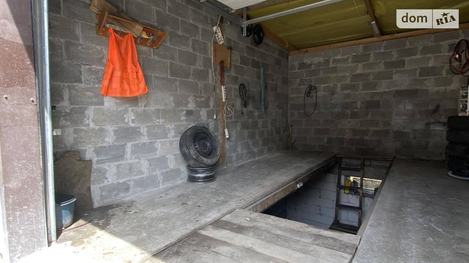 Продается отдельно стоящий гараж под легковое авто на 38 кв. м, цена: 18000 $ - фото 3