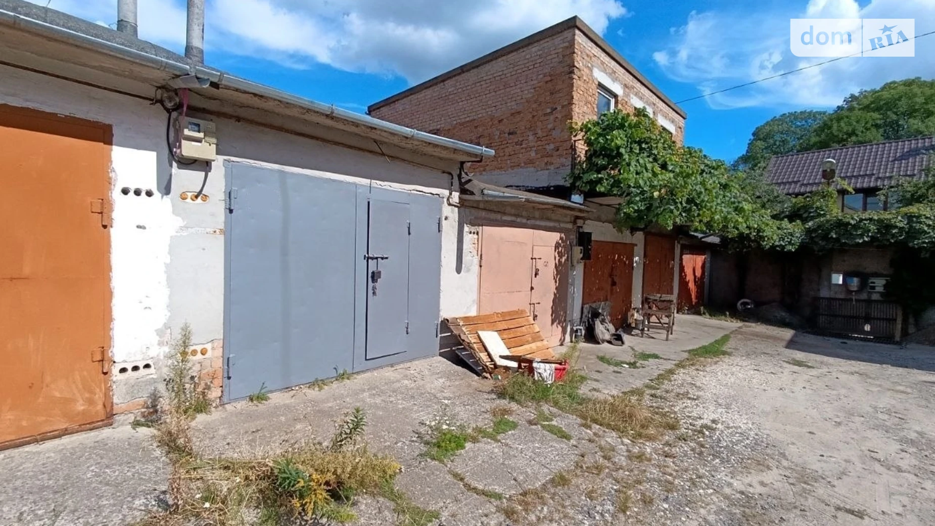 Продается место в гаражном кооперативе под легковое авто на 22.4 кв. м, цена: 11900 $ - фото 2