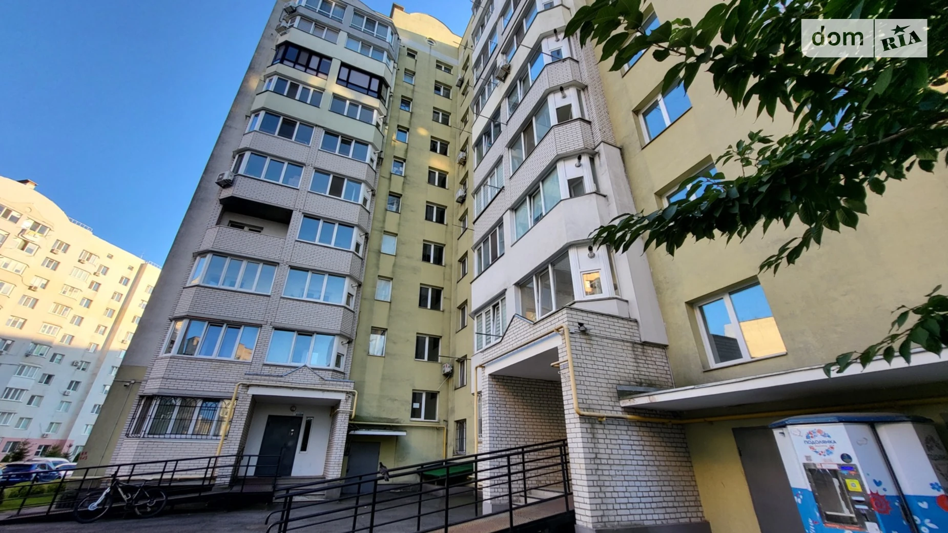 Продается 3-комнатная квартира 88.7 кв. м в Виннице, ул. Келецкая, 142 - фото 2