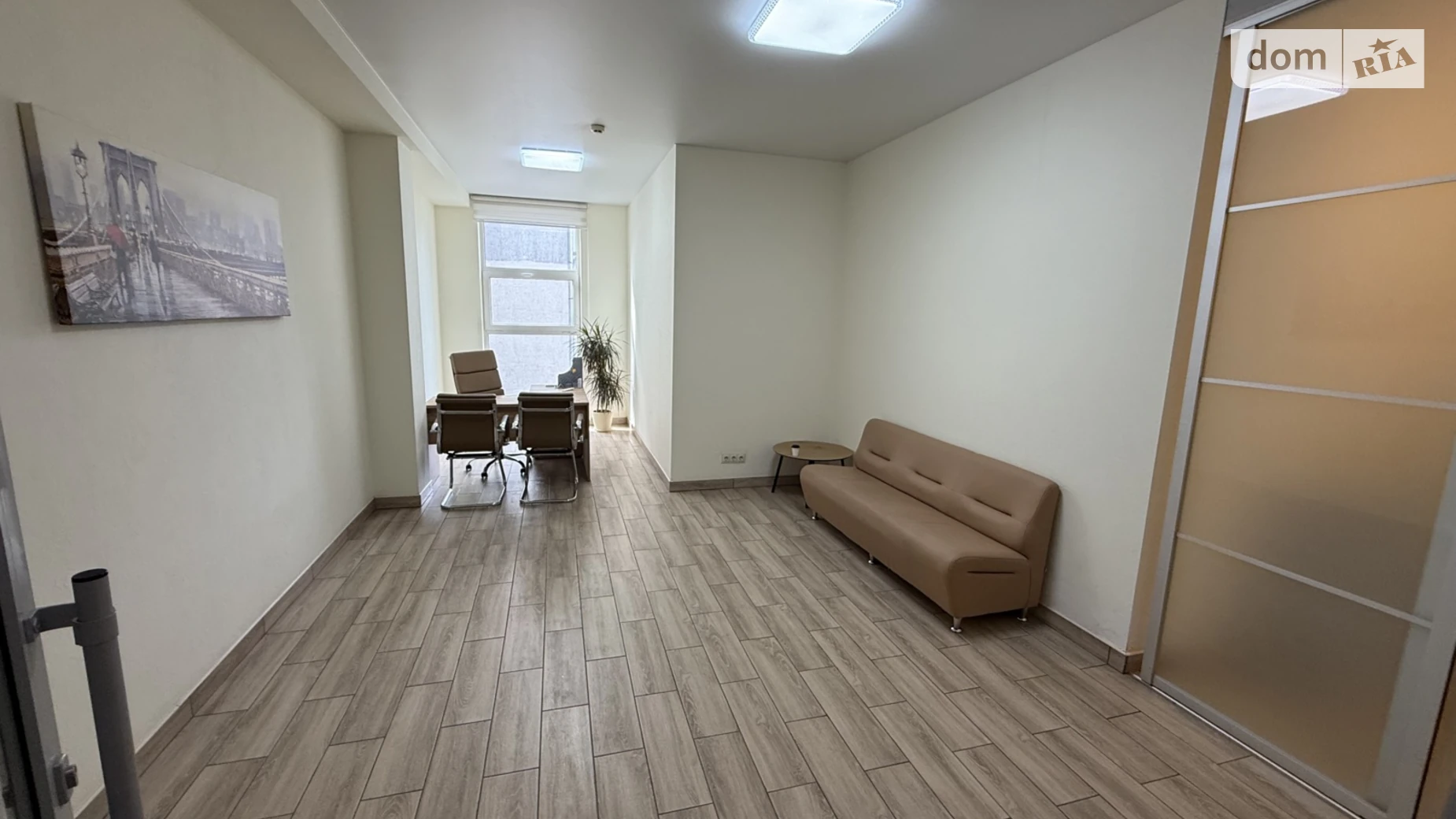 Сдается в аренду офис 31.2 кв. м в бизнес-центре, цена: 12000 грн - фото 3