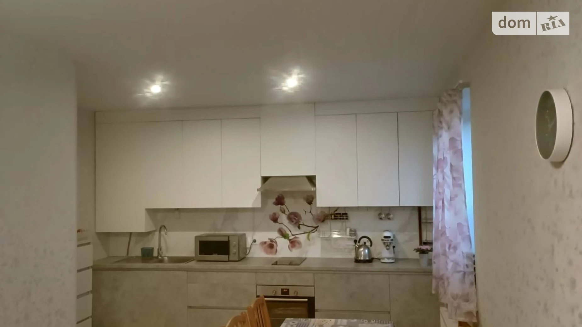 Продается 2-комнатная квартира 61.5 кв. м в Хотове, ул. Партизанская, 1Б - фото 3