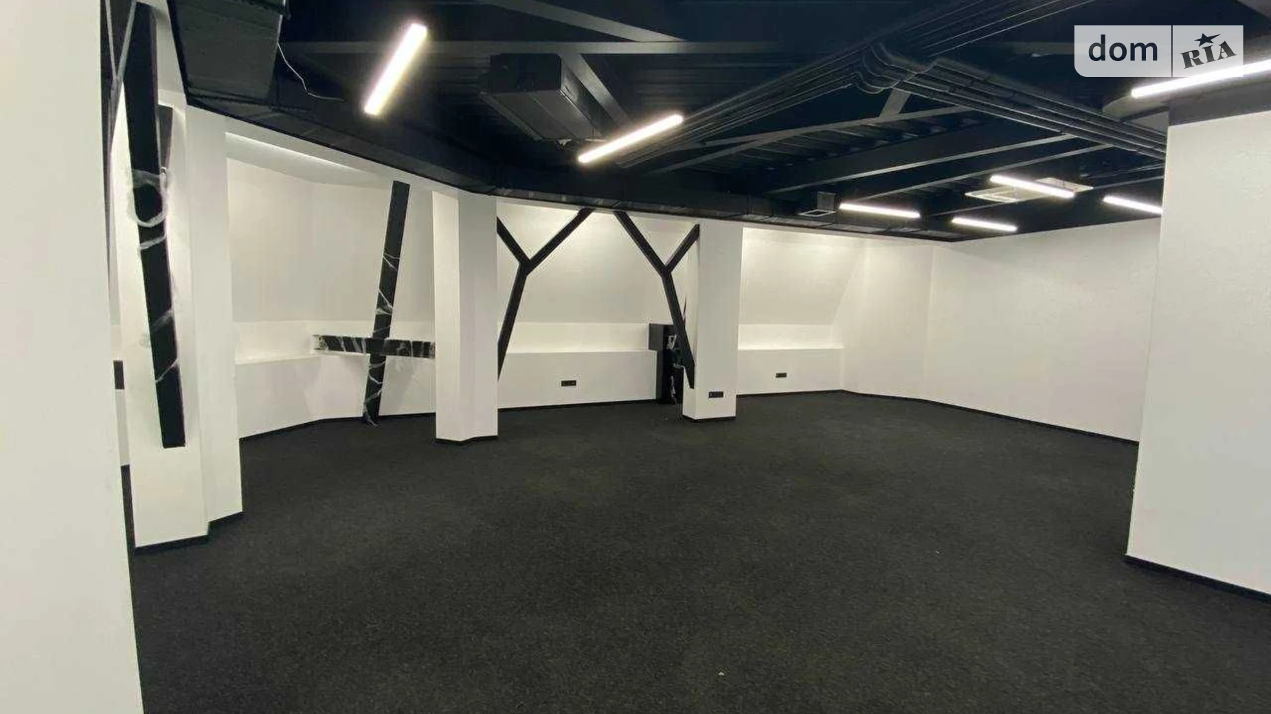 Сдается в аренду офис 210 кв. м в бизнес-центре, цена: 3150 $ - фото 4