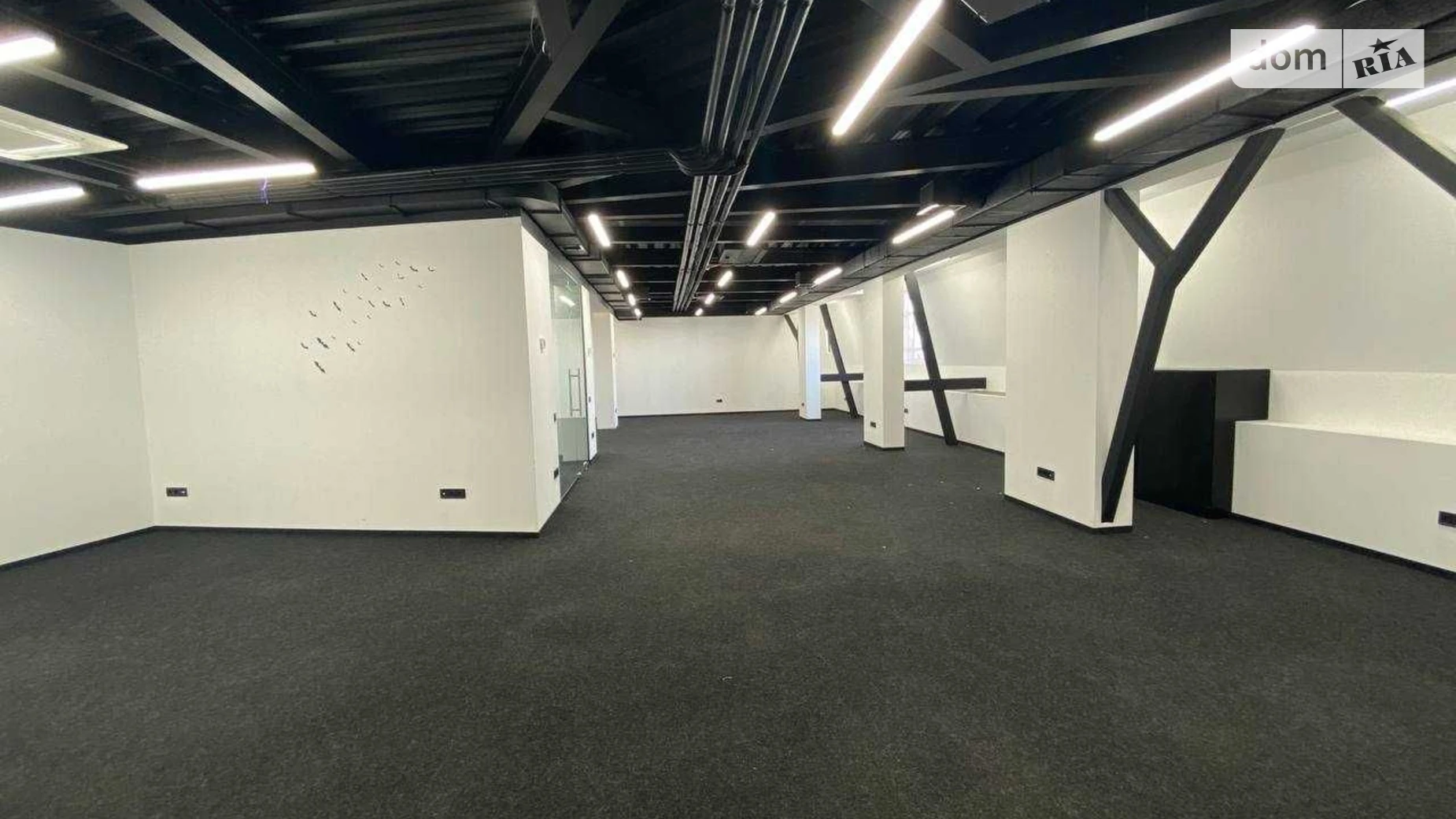 Сдается в аренду офис 210 кв. м в бизнес-центре, цена: 3150 $ - фото 5