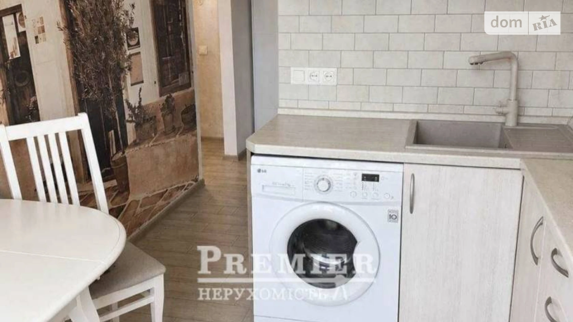 Продается 2-комнатная квартира 48 кв. м в Одессе, ул. Научная(Шишкина) - фото 2