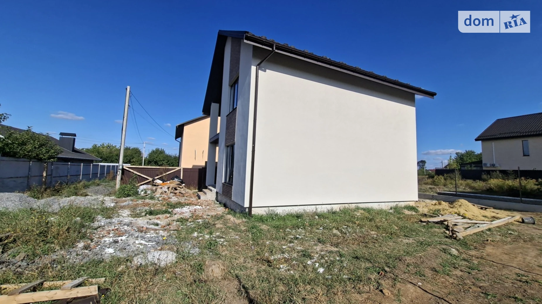 Продается дом на 2 этажа 120 кв. м с камином, цена: 135000 $ - фото 4