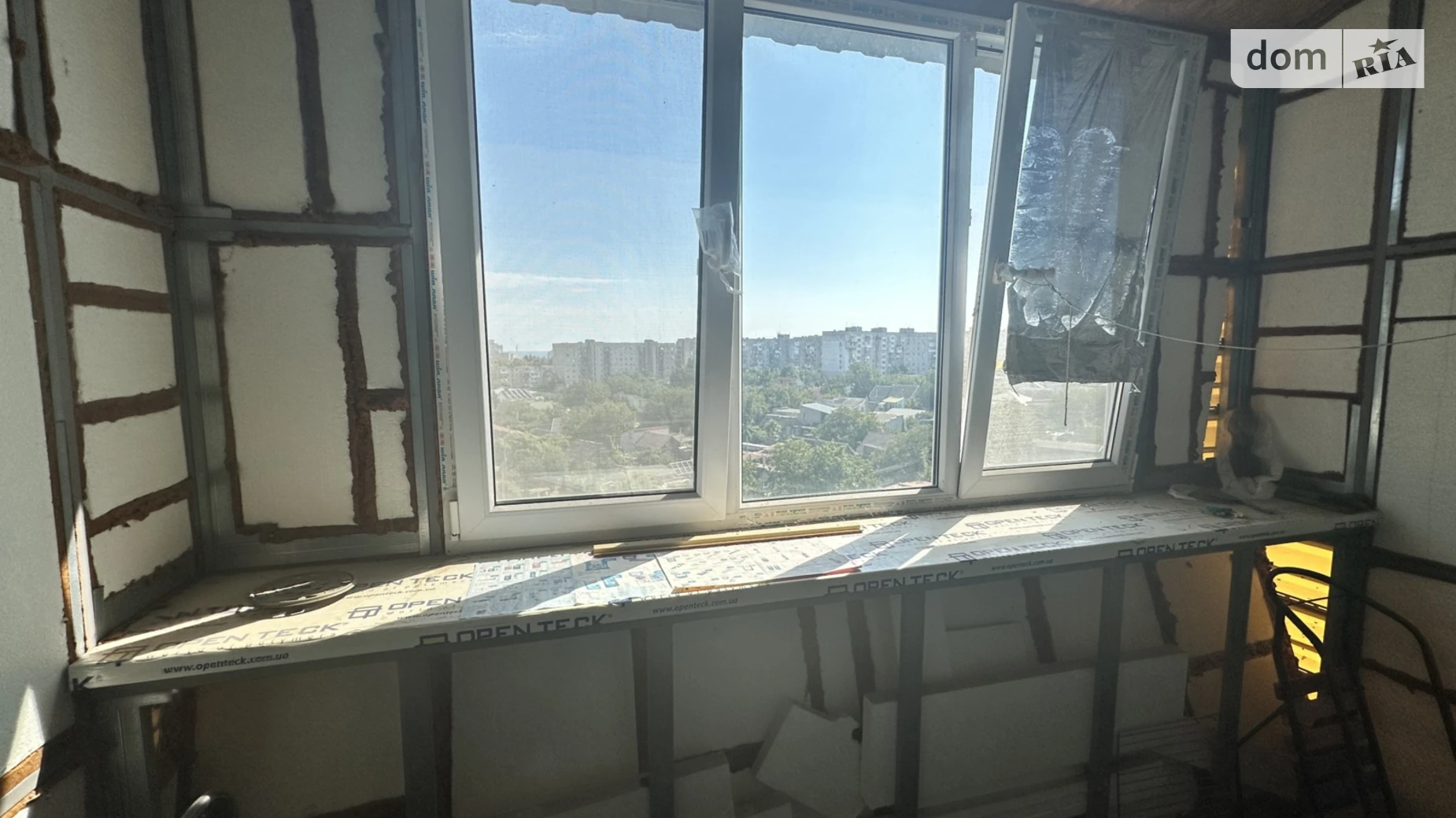Продається 1-кімнатна квартира 40 кв. м у Чорноморську, вул. Захисників України(1 Травня), 15А - фото 3