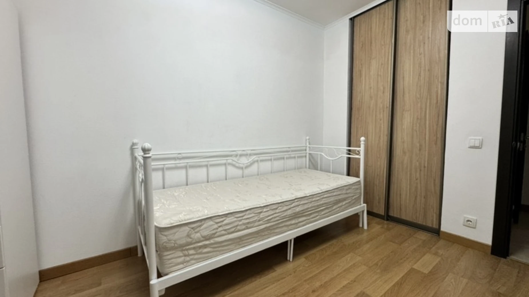 Сдается в аренду 2-комнатная квартира 76 кв. м в Киеве, ул. Лаврская, 4 - фото 4