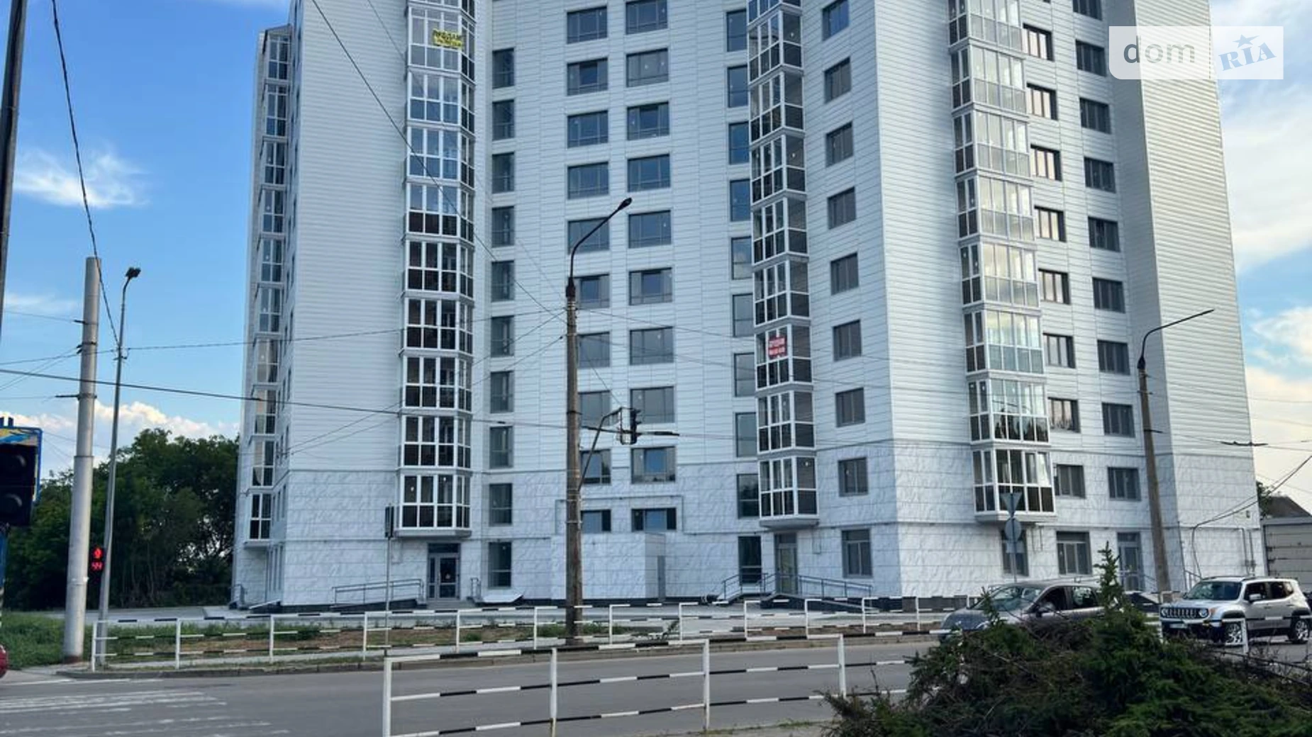 Продается 4-комнатная квартира 111 кв. м в Полтаве, ул. Весенняя, 9 - фото 2
