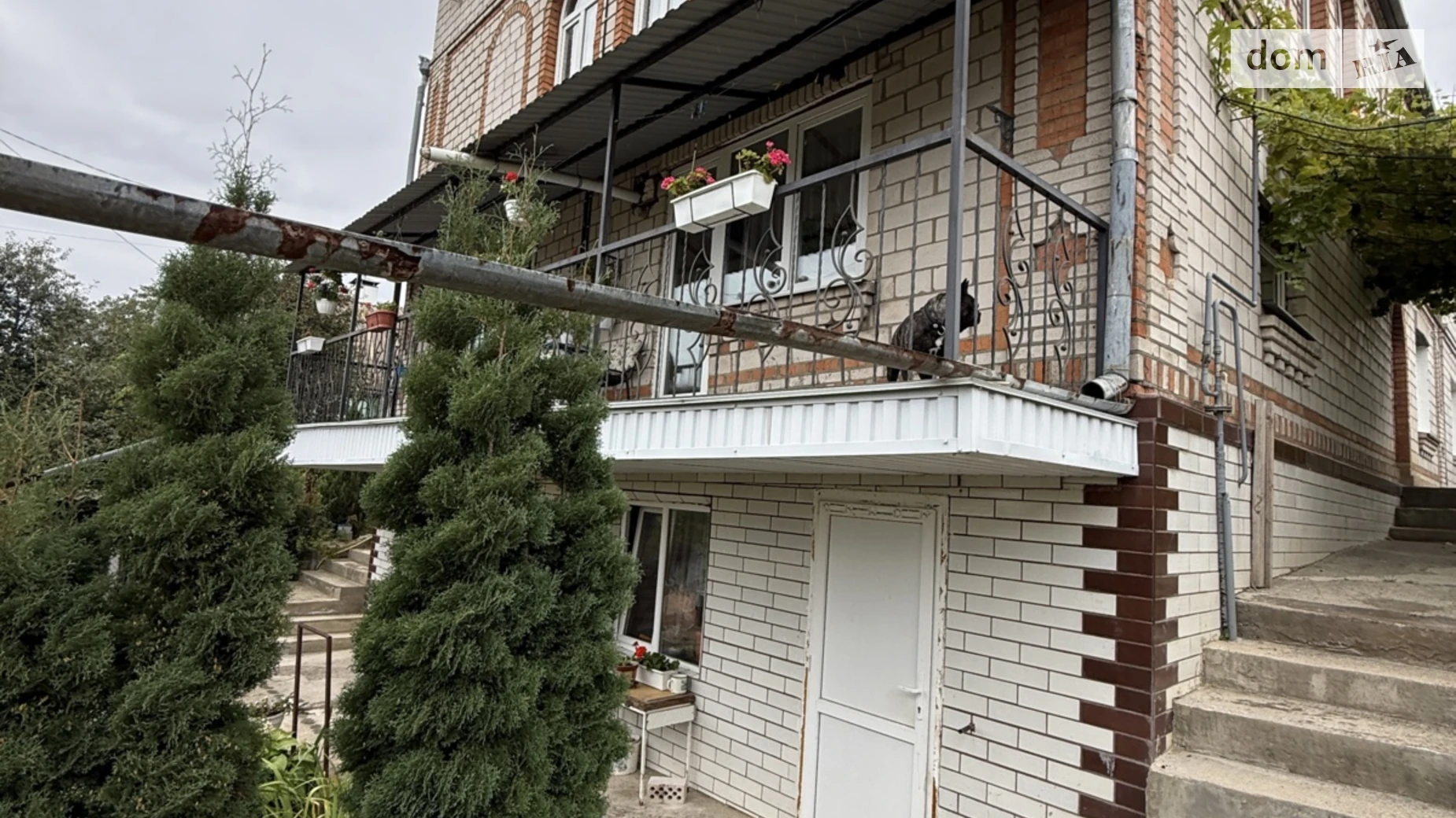 Продается дом на 2 этажа 340 кв. м с подвалом, цена: 191900 $ - фото 2