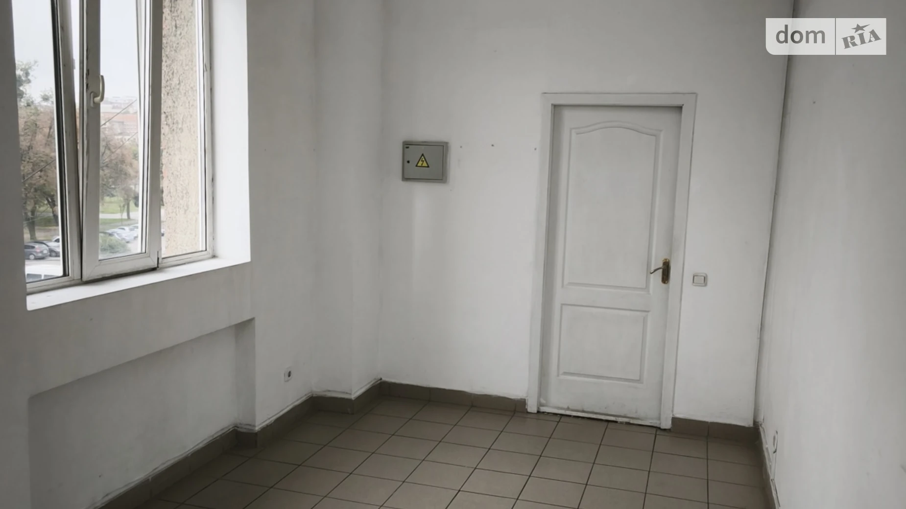 Здається в оренду офіс 19 кв. м в бізнес-центрі, цена: 5700 грн - фото 3