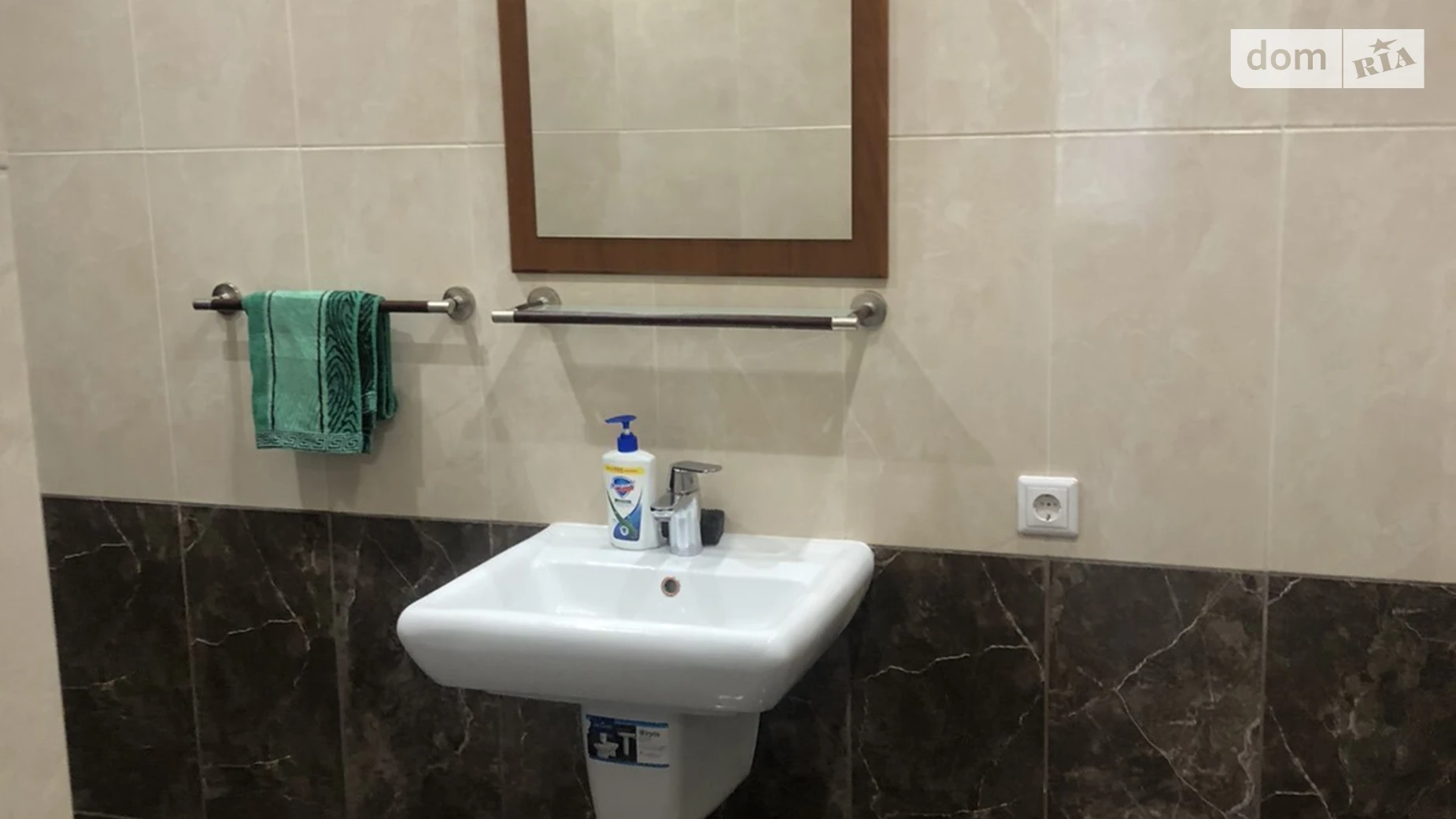 Сдается в аренду офис 119.7 кв. м в бизнес-центре, цена: 1500 $ - фото 5