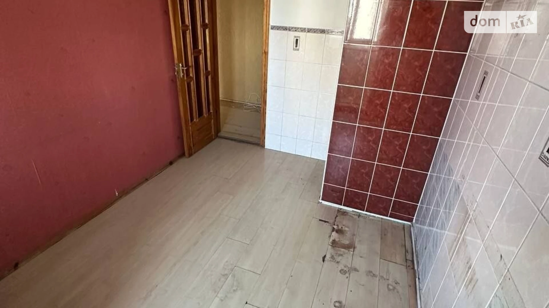 Продается 3-комнатная квартира 75 кв. м в Ровно, ул. Млыновская, 36 - фото 4