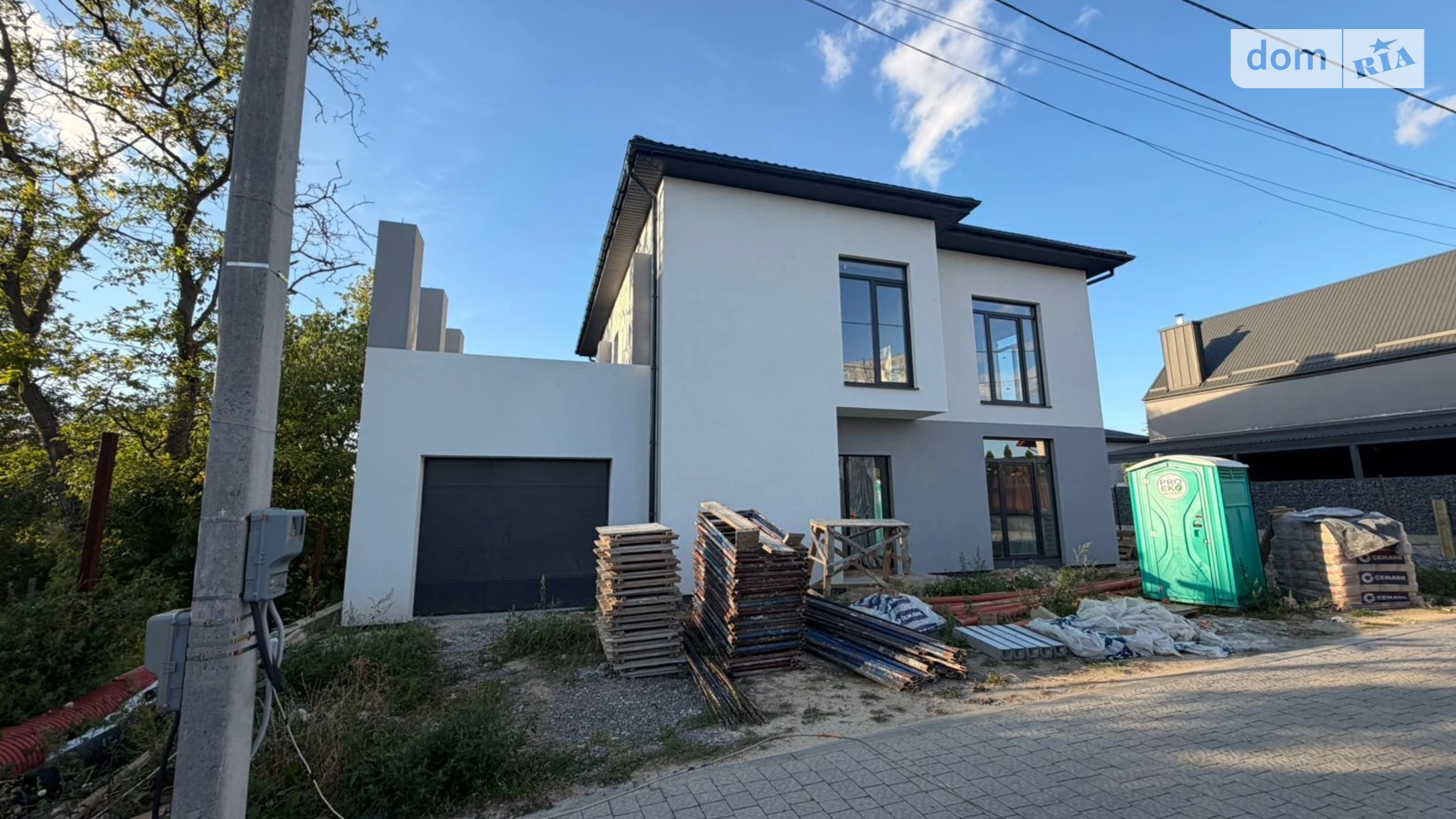Продается дом на 2 этажа 202 кв. м с мансардой, цена: 245000 $ - фото 2