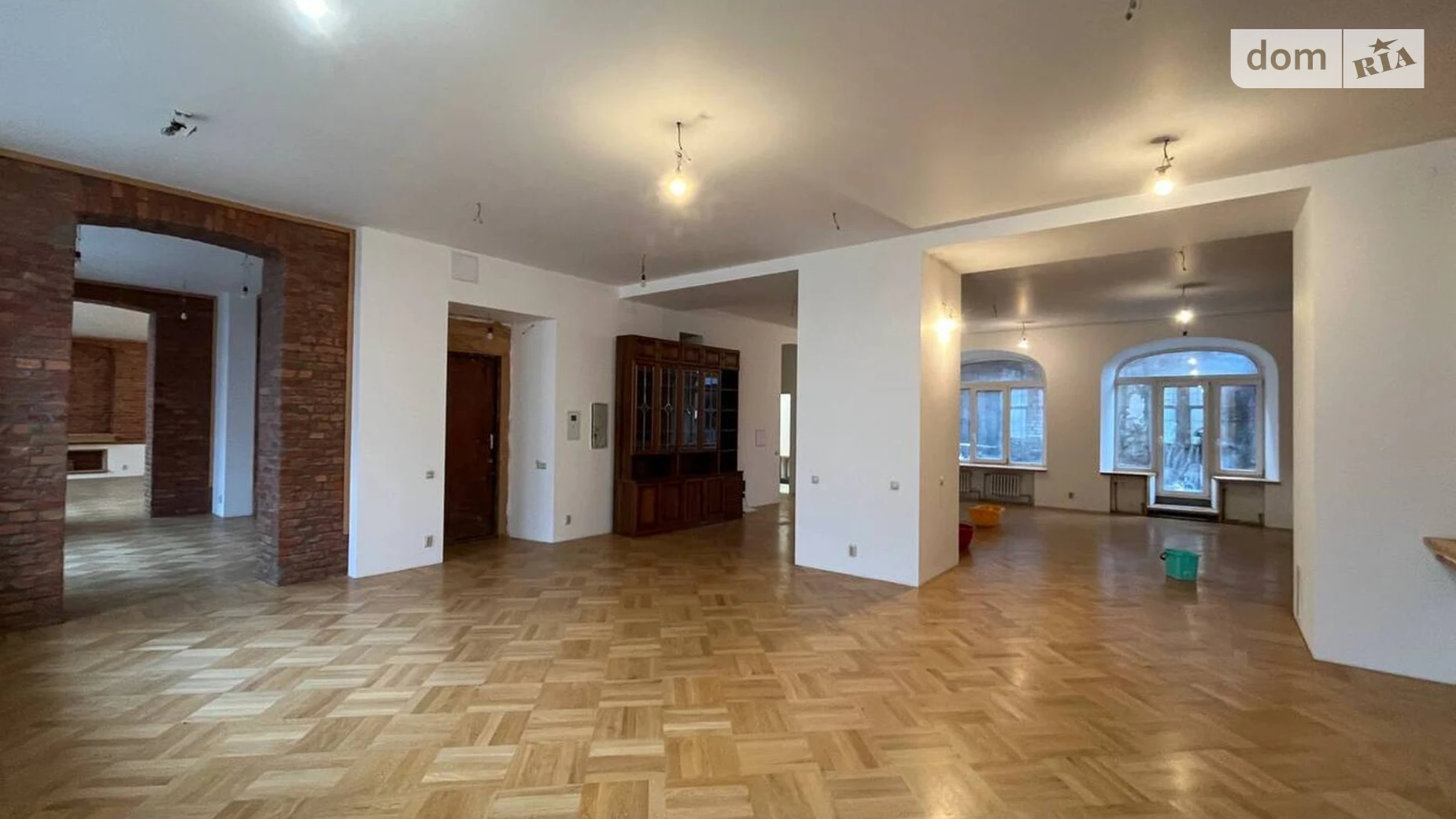 Сдается в аренду офис 240 кв. м в бизнес-центре, цена: 49000 грн - фото 4