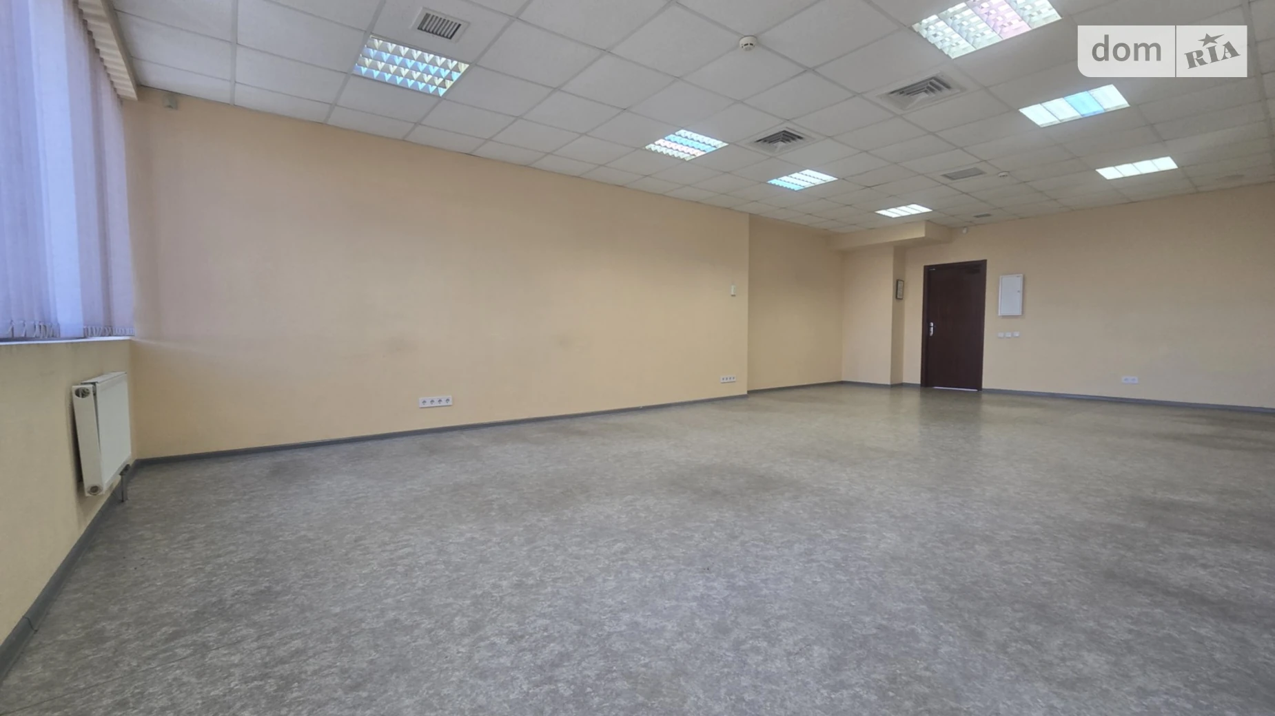 Сдается в аренду офис 55 кв. м в бизнес-центре, цена: 11200 грн - фото 3