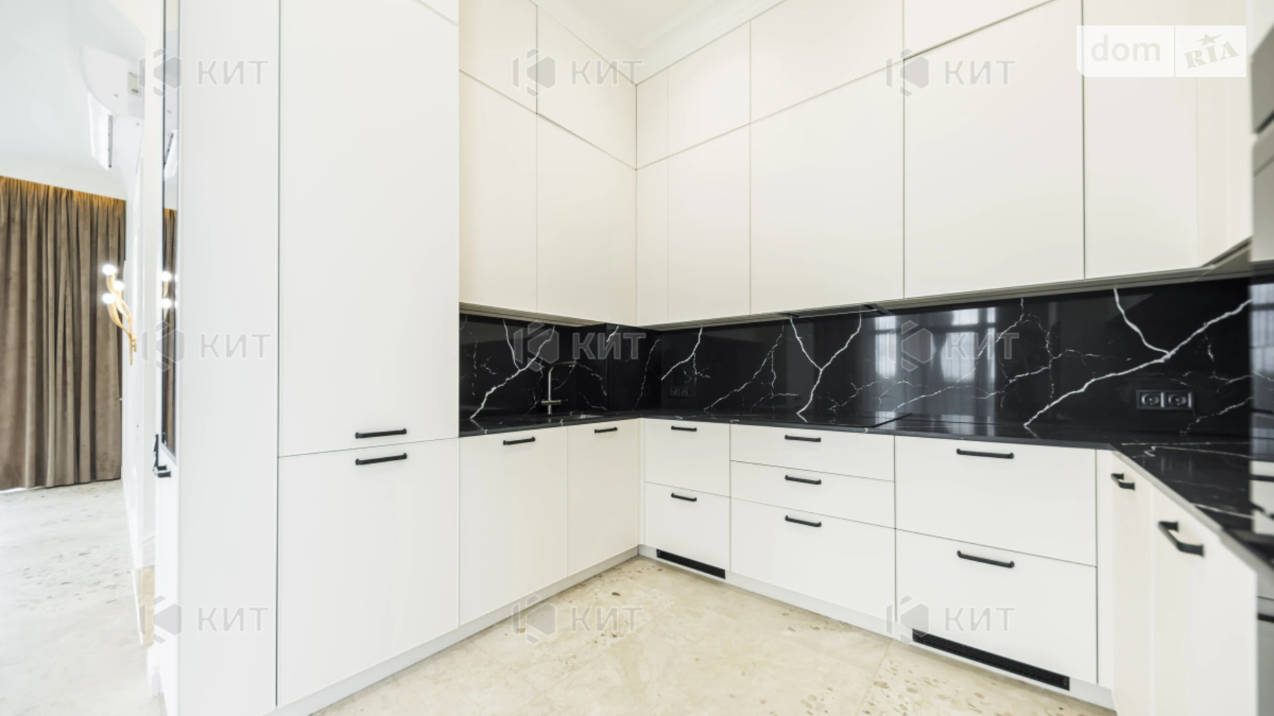 Продается дом на 2 этажа 240 кв. м с баней/сауной, цена: 650000 $ - фото 4