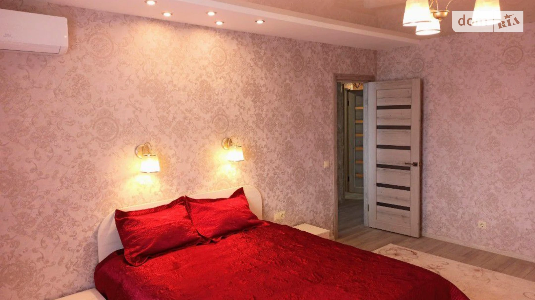 Продается 2-комнатная квартира 61.7 кв. м в Чернигове, просп. Победы - фото 3