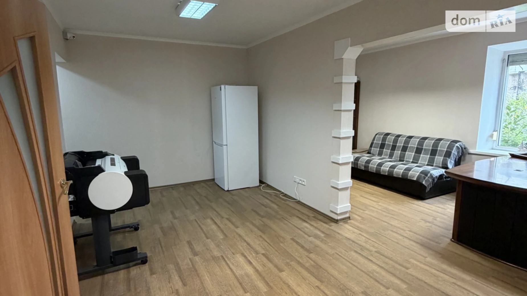 Сдается в аренду офис 40 кв. м в бизнес-центре, цена: 20000 грн - фото 2