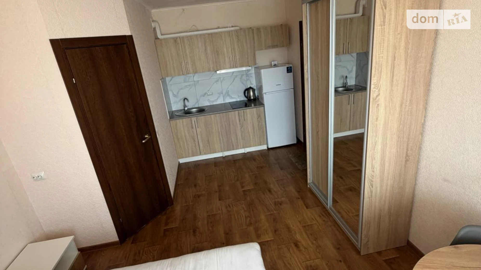 Сдается в аренду 1-комнатная квартира 25 кв. м в Киеве, ул. Ревуцкого, 54 - фото 3
