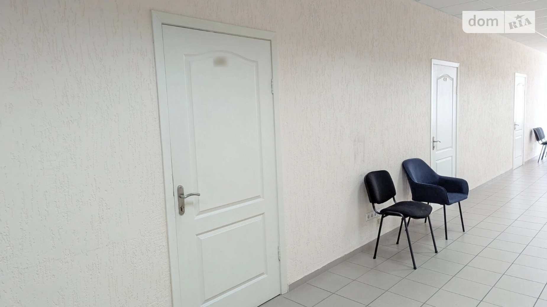 Сдается в аренду офис 25.1 кв. м в бизнес-центре, цена: 9600 грн - фото 2
