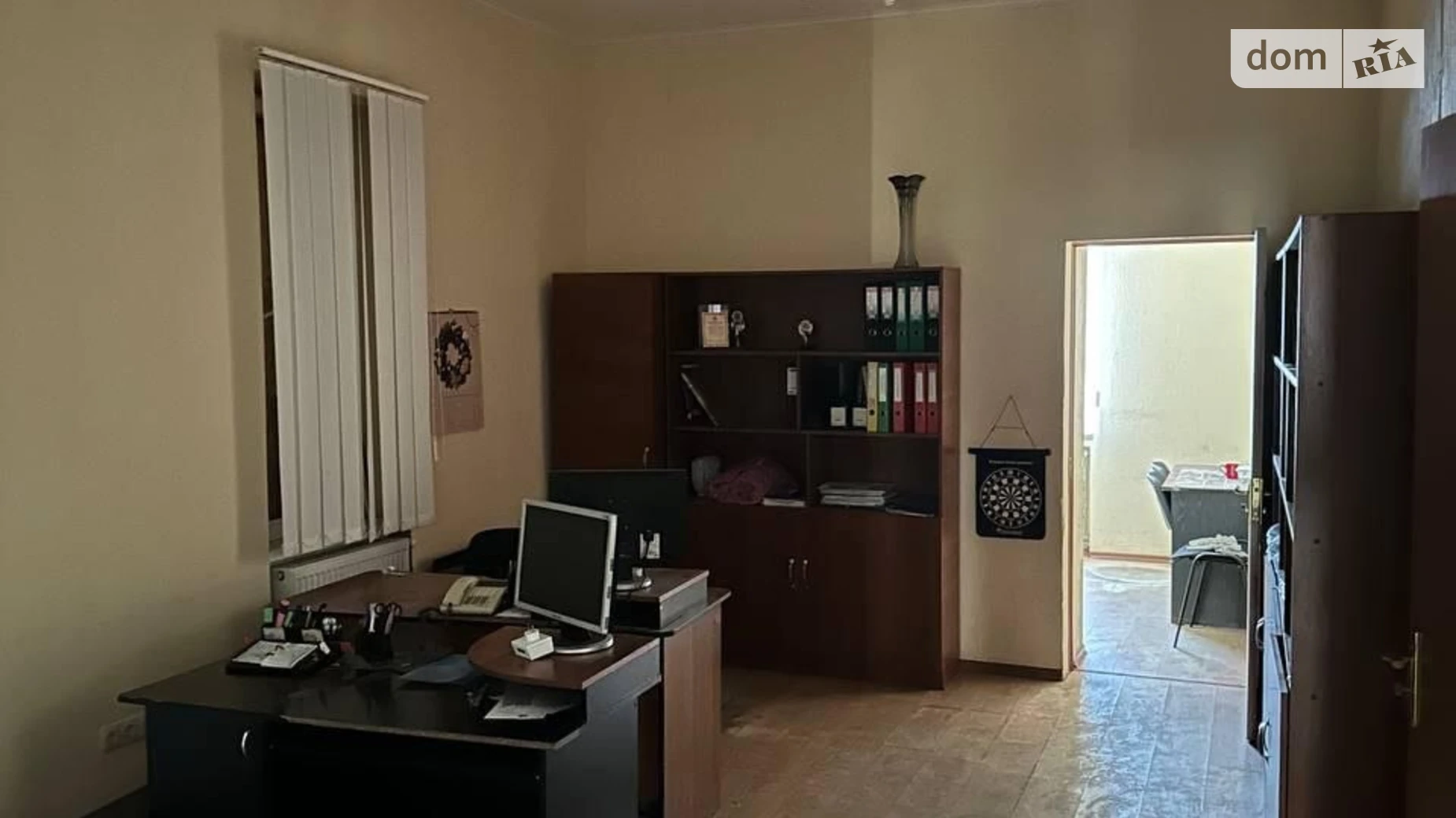 Продается офис 310.5 кв. м в бизнес-центре, цена: 198000 $ - фото 2