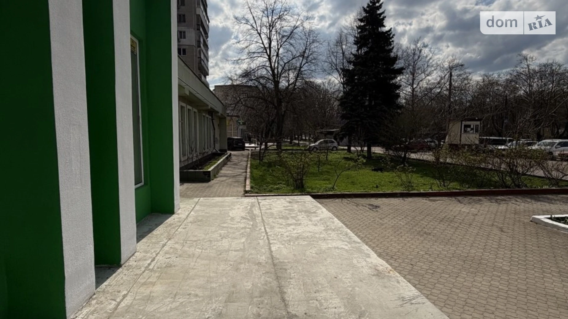 Здається в оренду приміщення вільного призначення 215.2 кв. м в 1-поверховій будівлі, цена: 2150 € - фото 2