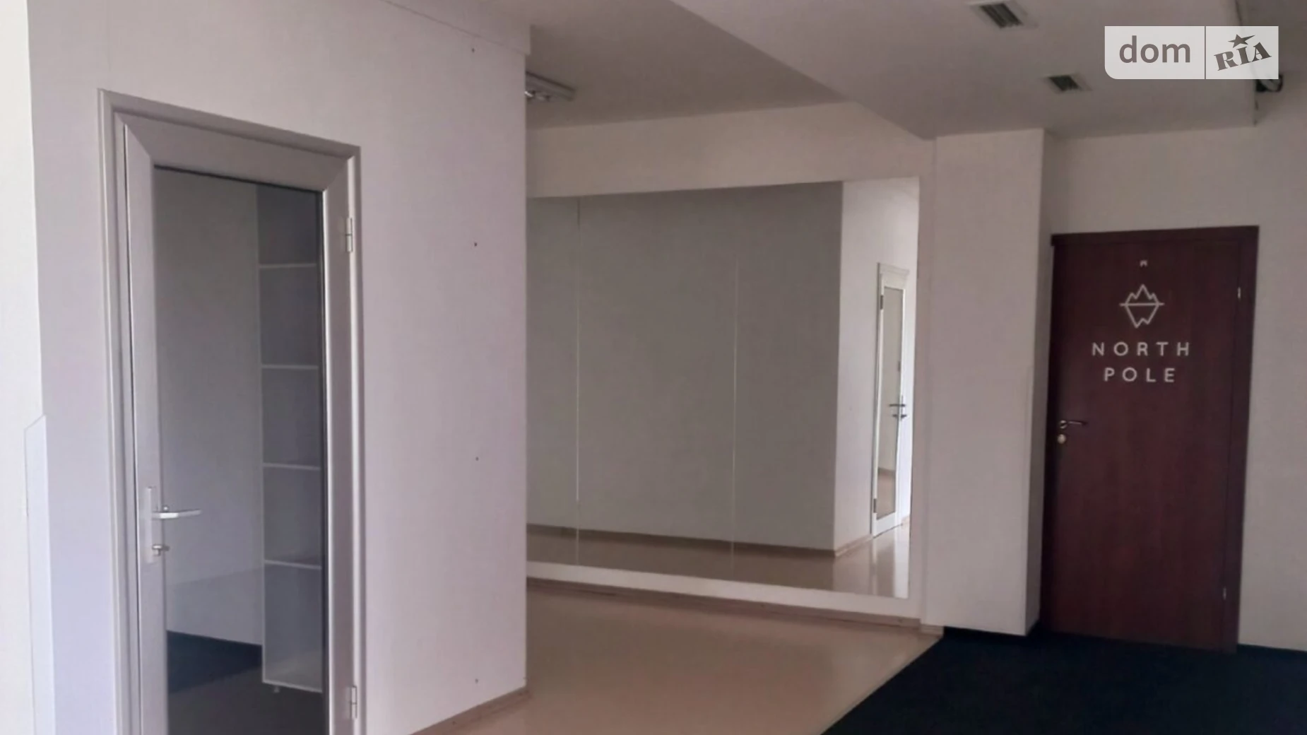 Сдается в аренду офис 1024 кв. м в бизнес-центре, цена: 11264 $ - фото 3