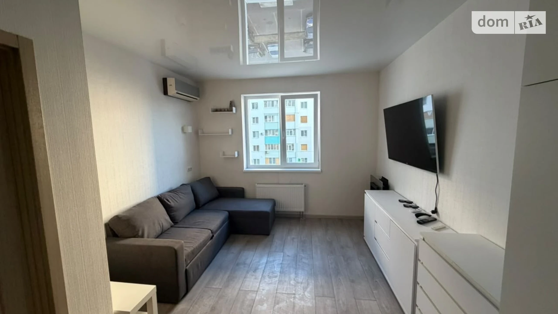 Продается 1-комнатная квартира 38.2 кв. м в Харькове, цена: 45000 $ - фото 2