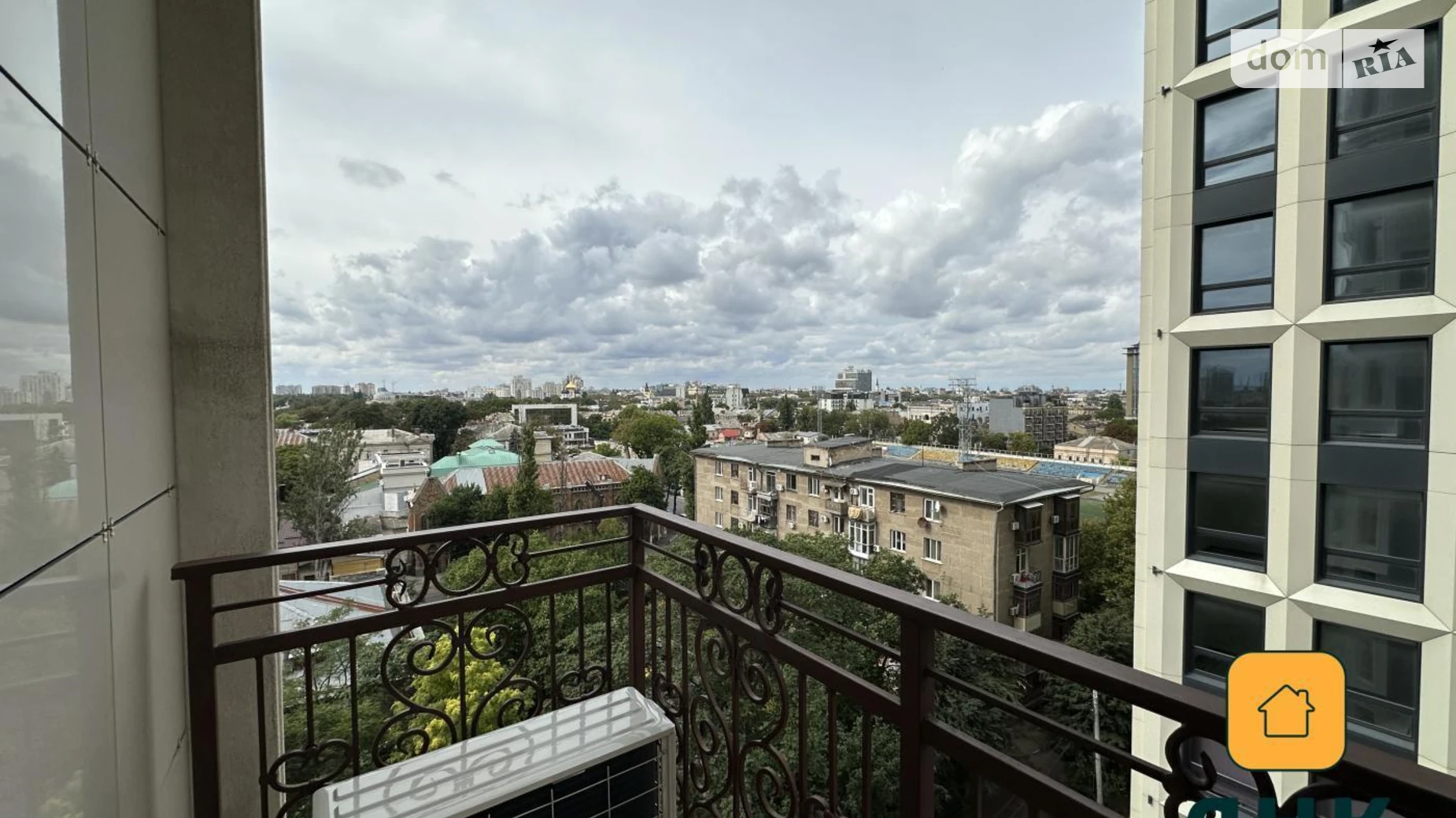 Продается 1-комнатная квартира 62 кв. м в Одессе, бул. Итальянский, 1В - фото 3