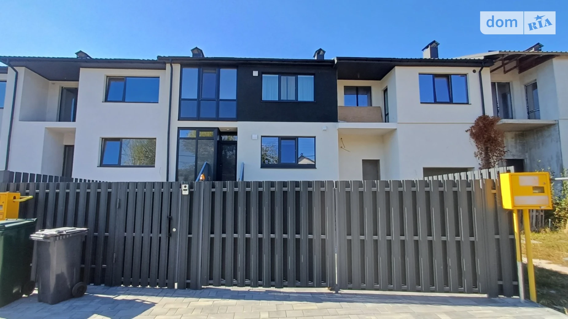 Продается дом на 2 этажа 220 кв. м с гаражом, цена: 95000 $ - фото 2