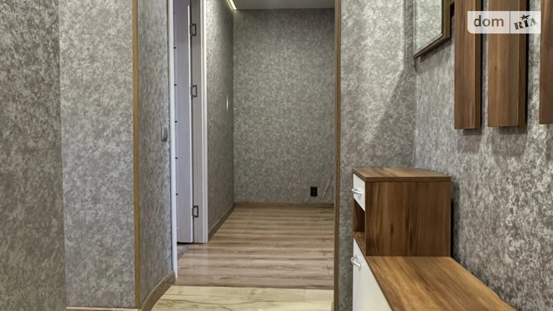 Продается 2-комнатная квартира 43.4 кв. м в Черкассах, ул. Сагайдачного Гетьмана - фото 2