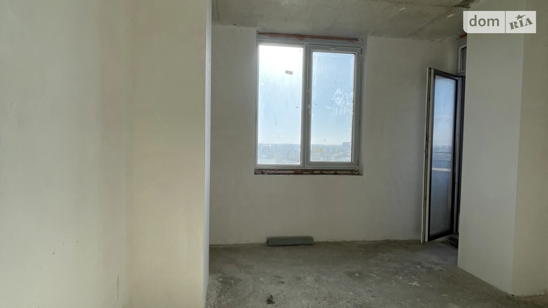 Продается 2-комнатная квартира 61.7 кв. м в Ивано-Франковске, ул. Микитинецкая - фото 3