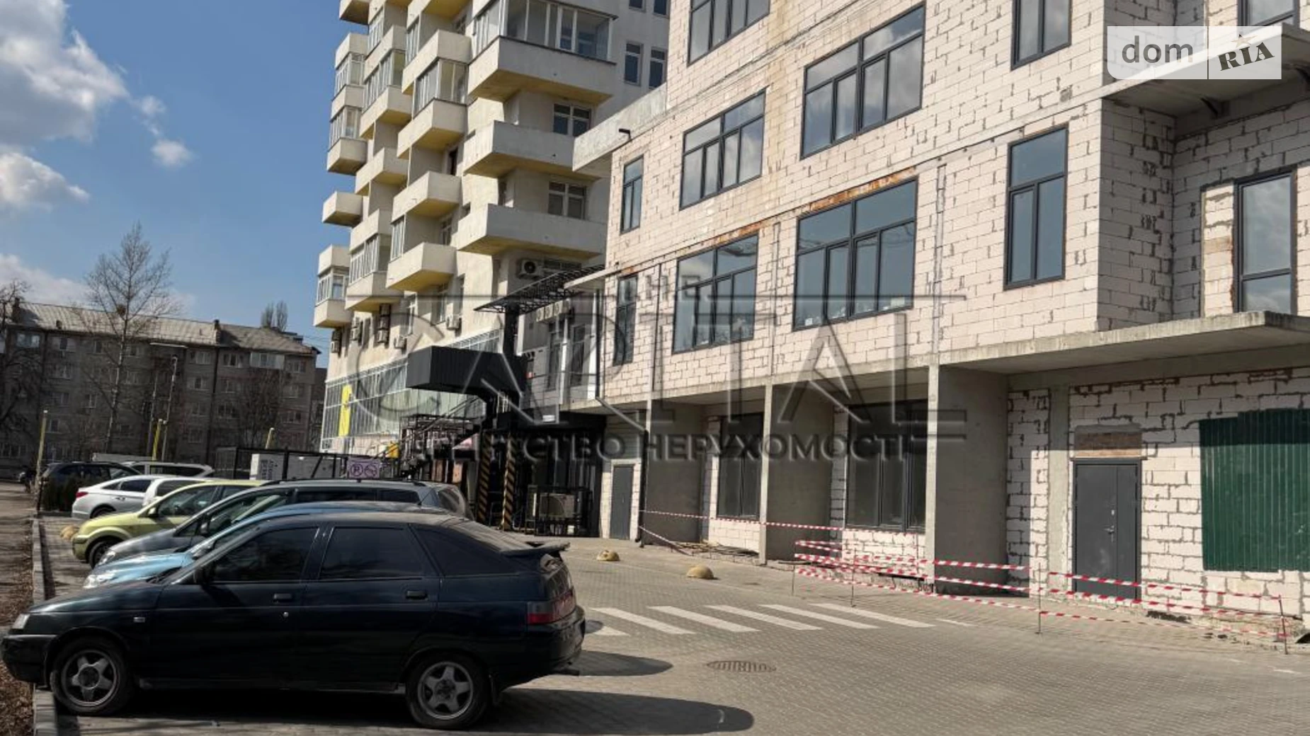 Продается помещения свободного назначения 1775 кв. м в 5-этажном здании, цена: 1450000 $ - фото 3