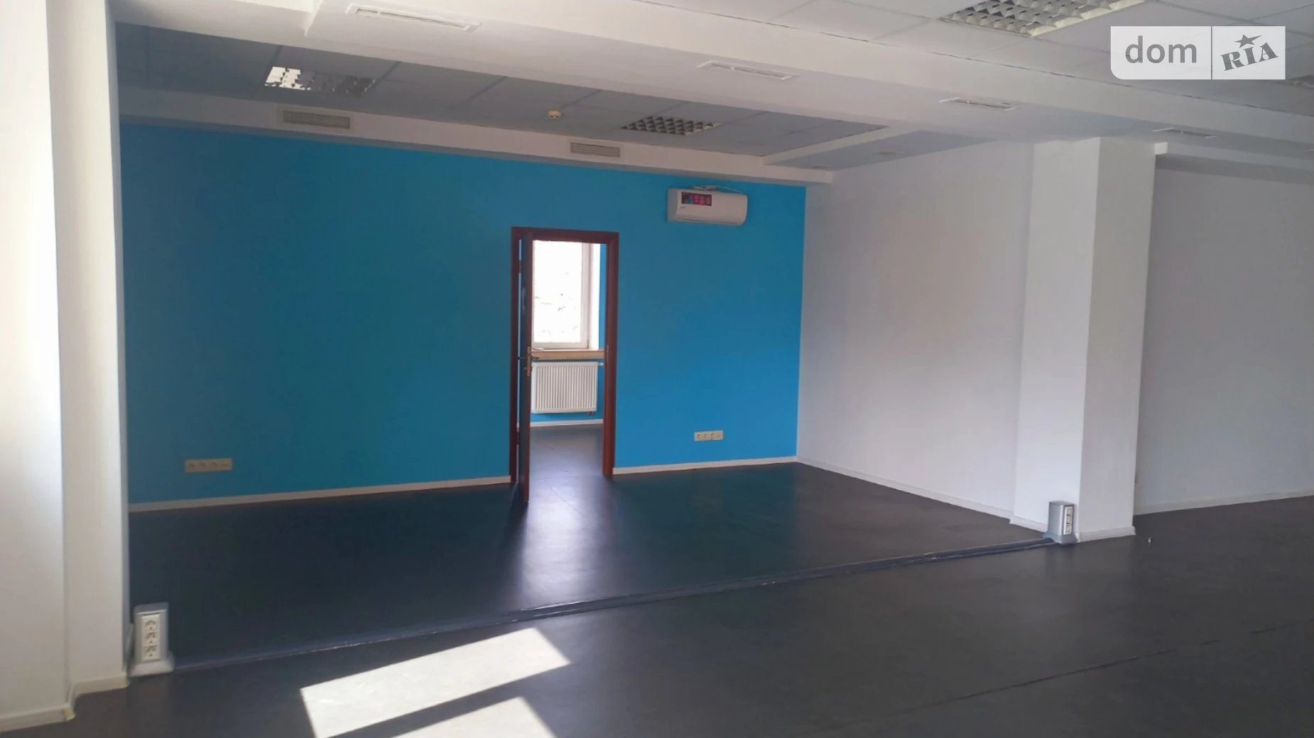 Сдается в аренду офис 510.2 кв. м в бизнес-центре, цена: 5612 $ - фото 4