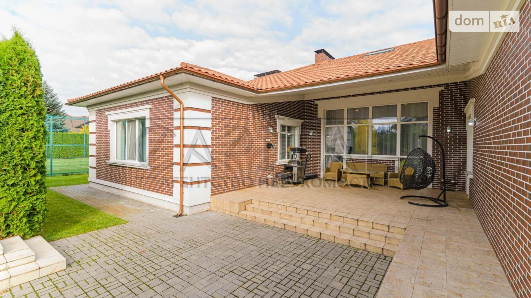 Сдается в аренду одноэтажный дом 390 кв. м с камином, цена: 5000 $ - фото 4